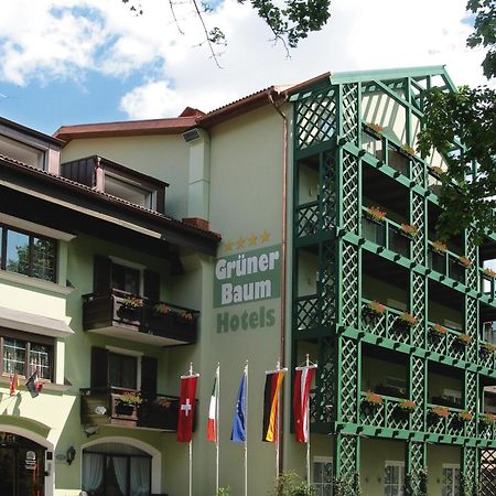 Hotel Gruener Baum Bressanone Bagian luar foto