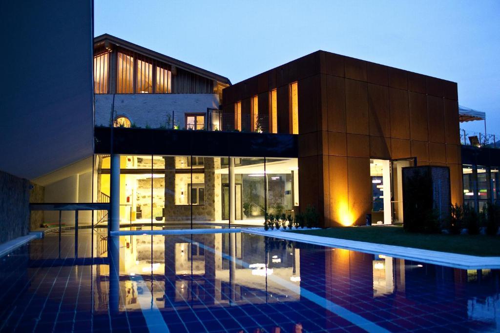 Hotel Gruener Baum Bressanone Bagian luar foto